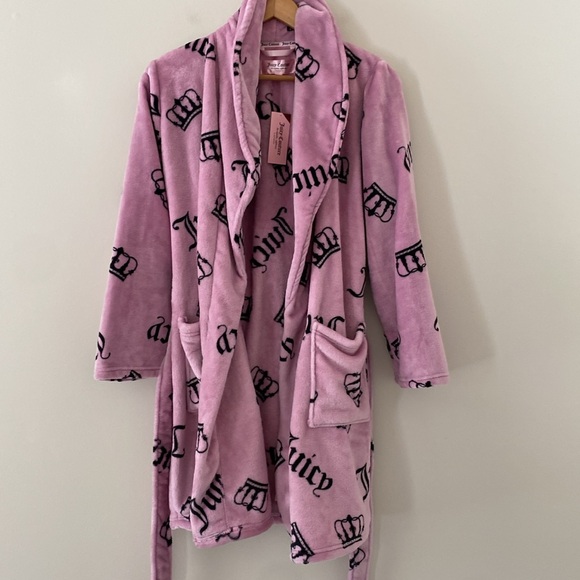Juicy Couture Plush Soft Logo Graphic Robe JC Crowns Mauve and Black Size S M - Picture 4 of 10